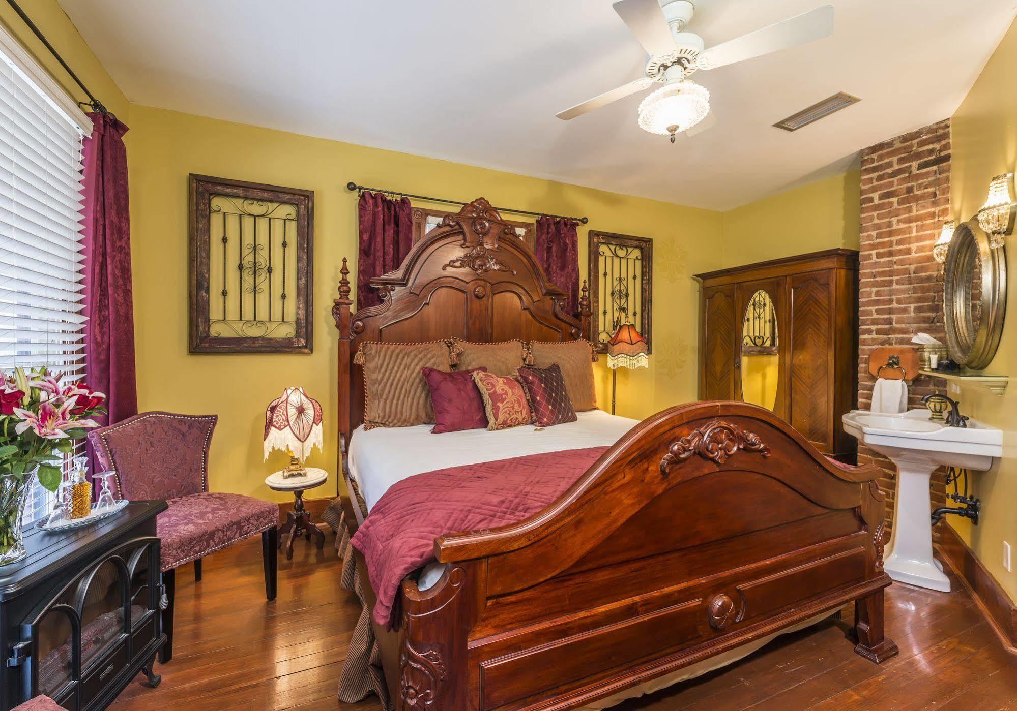 Carriage Way Inn Bed & Breakfast Adults Only - 21 Years Old And Up St. Augustine Ngoại thất bức ảnh