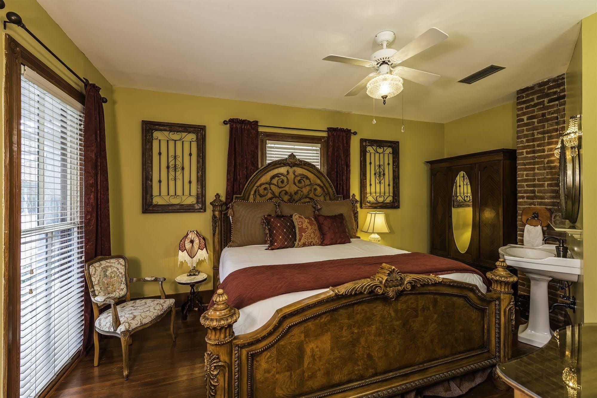 Carriage Way Inn Bed & Breakfast Adults Only - 21 Years Old And Up St. Augustine Ngoại thất bức ảnh